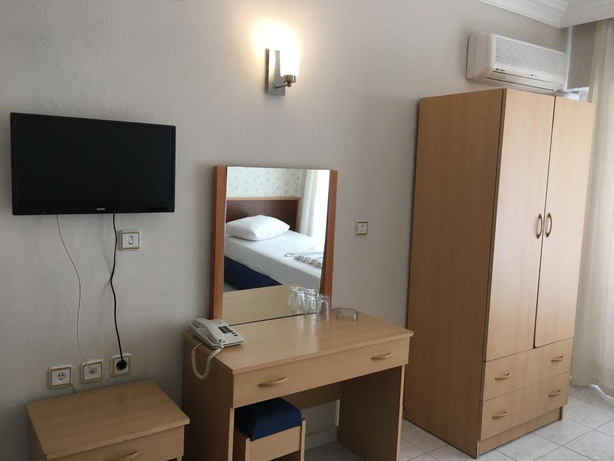 Efsanem Hotel Ayvalik Bagian luar foto